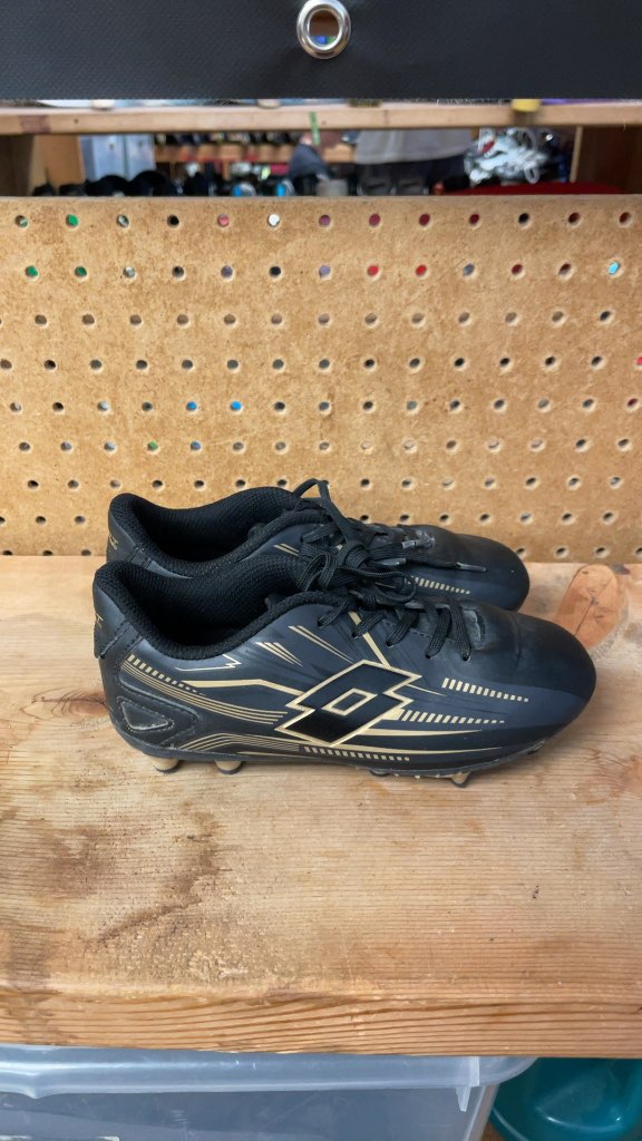 Lotto Swift Speed Soccer Cleats - Size 1