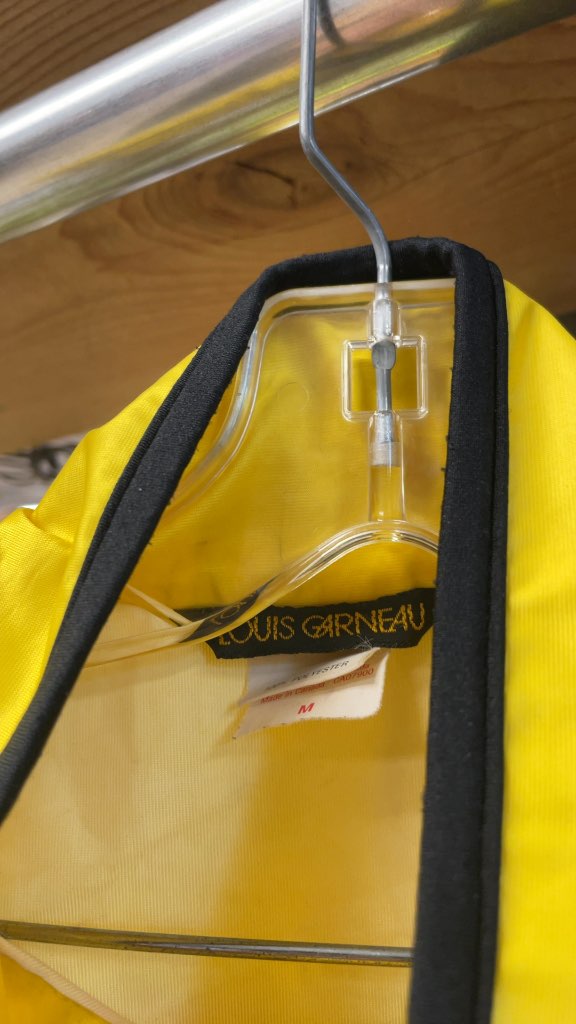 Louis Garneau Yellow Cycling Jacket Shell - Size Medium