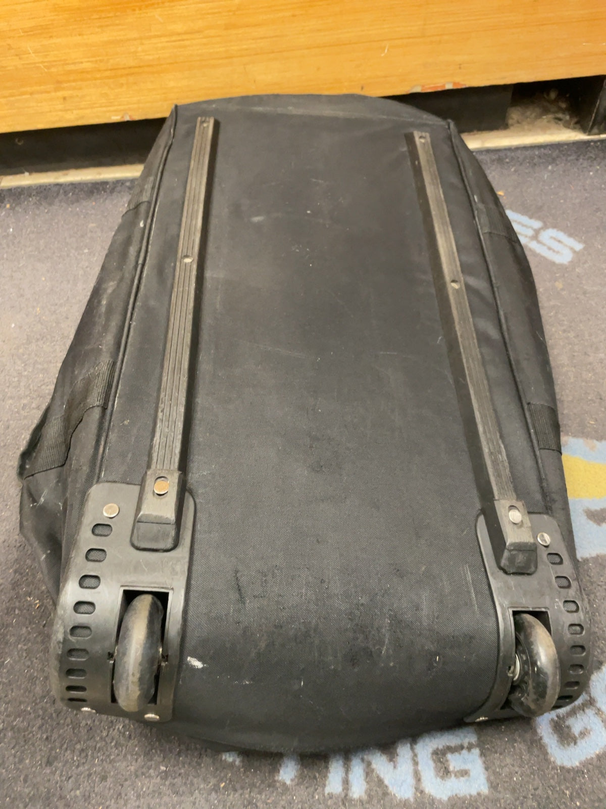 Lowry Wheeled Hockey Bag