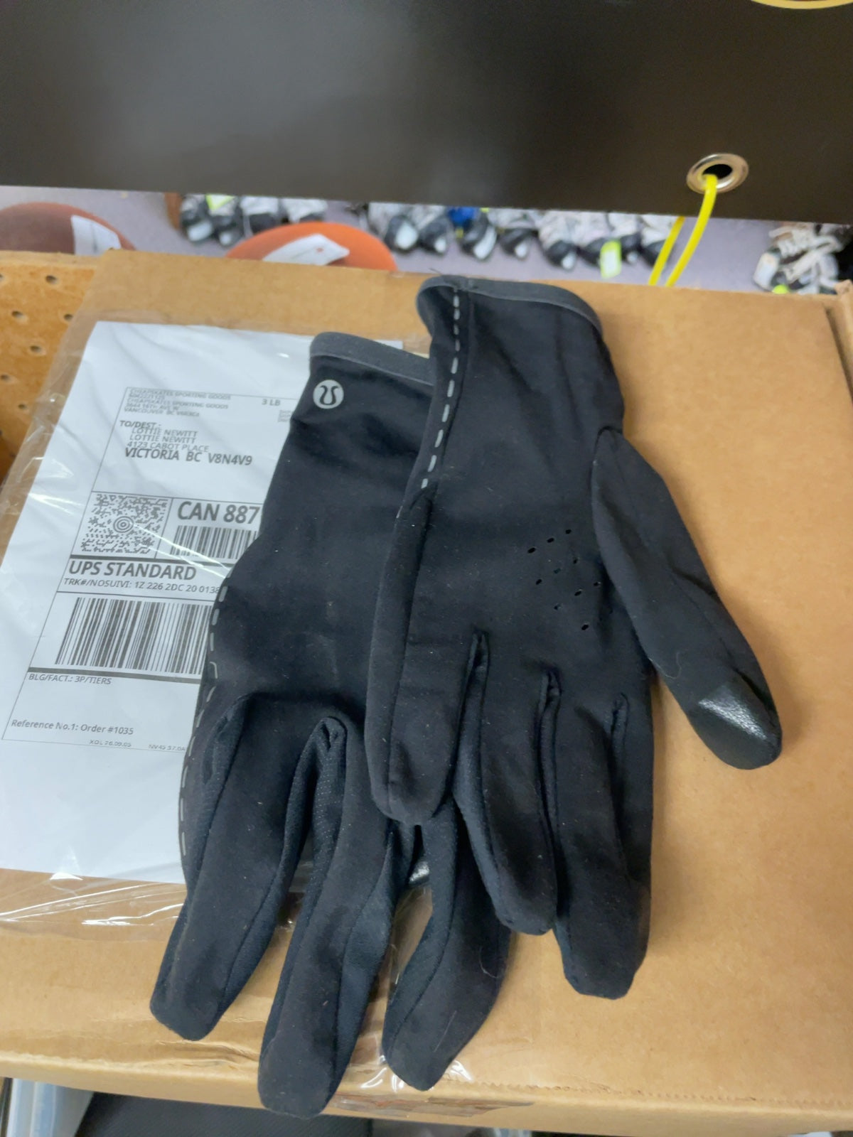 Lululemon Black Gloves