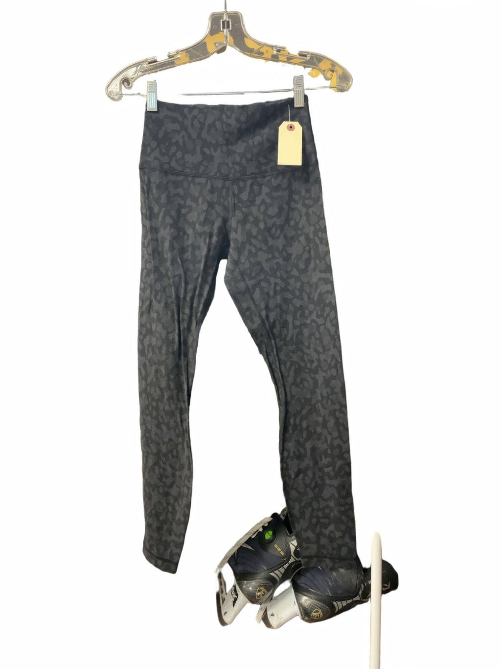 Lululemon Cheetah Print Size 4 Leggings