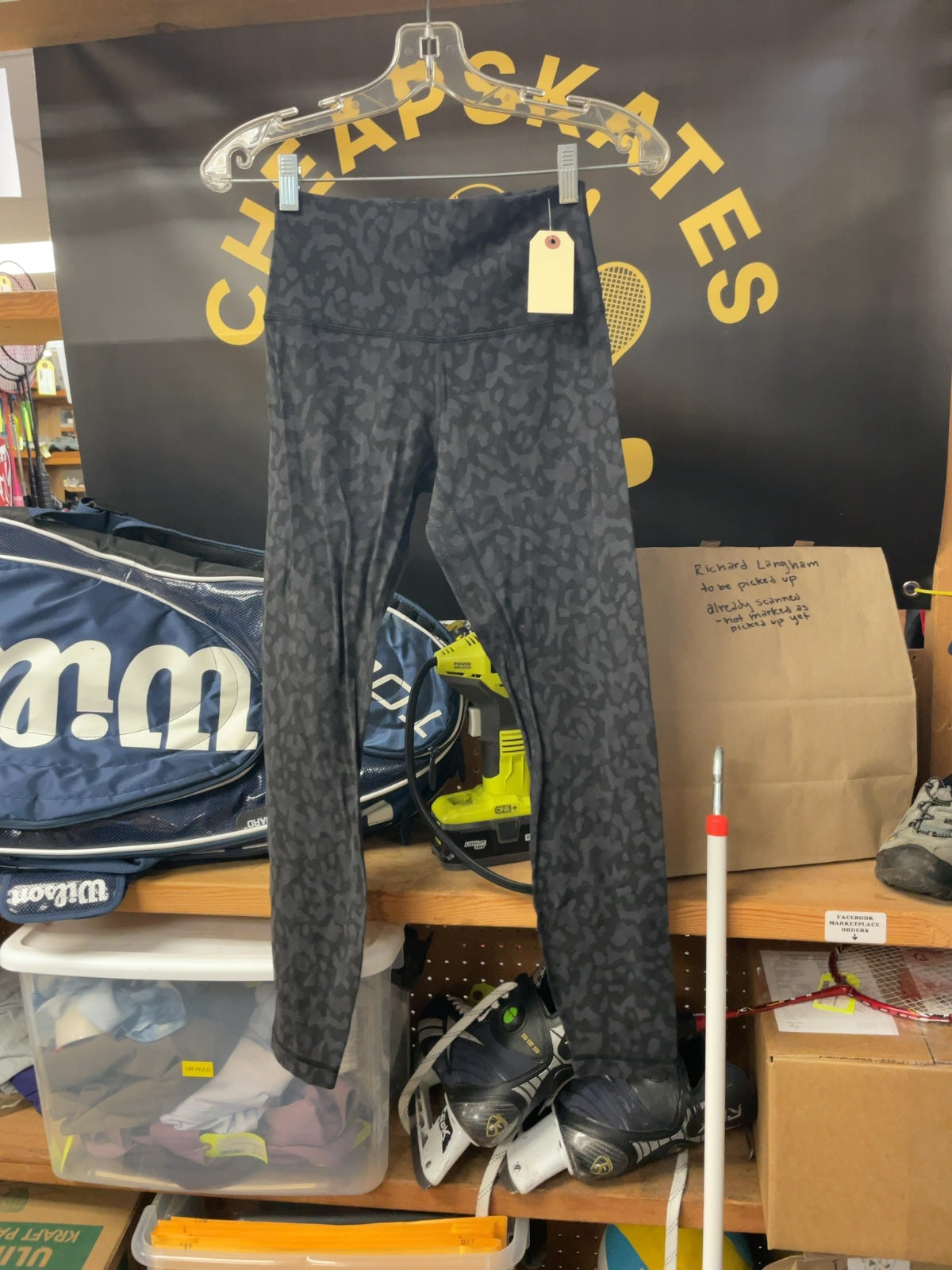 Lululemon Cheetah Print Size 4 Leggings