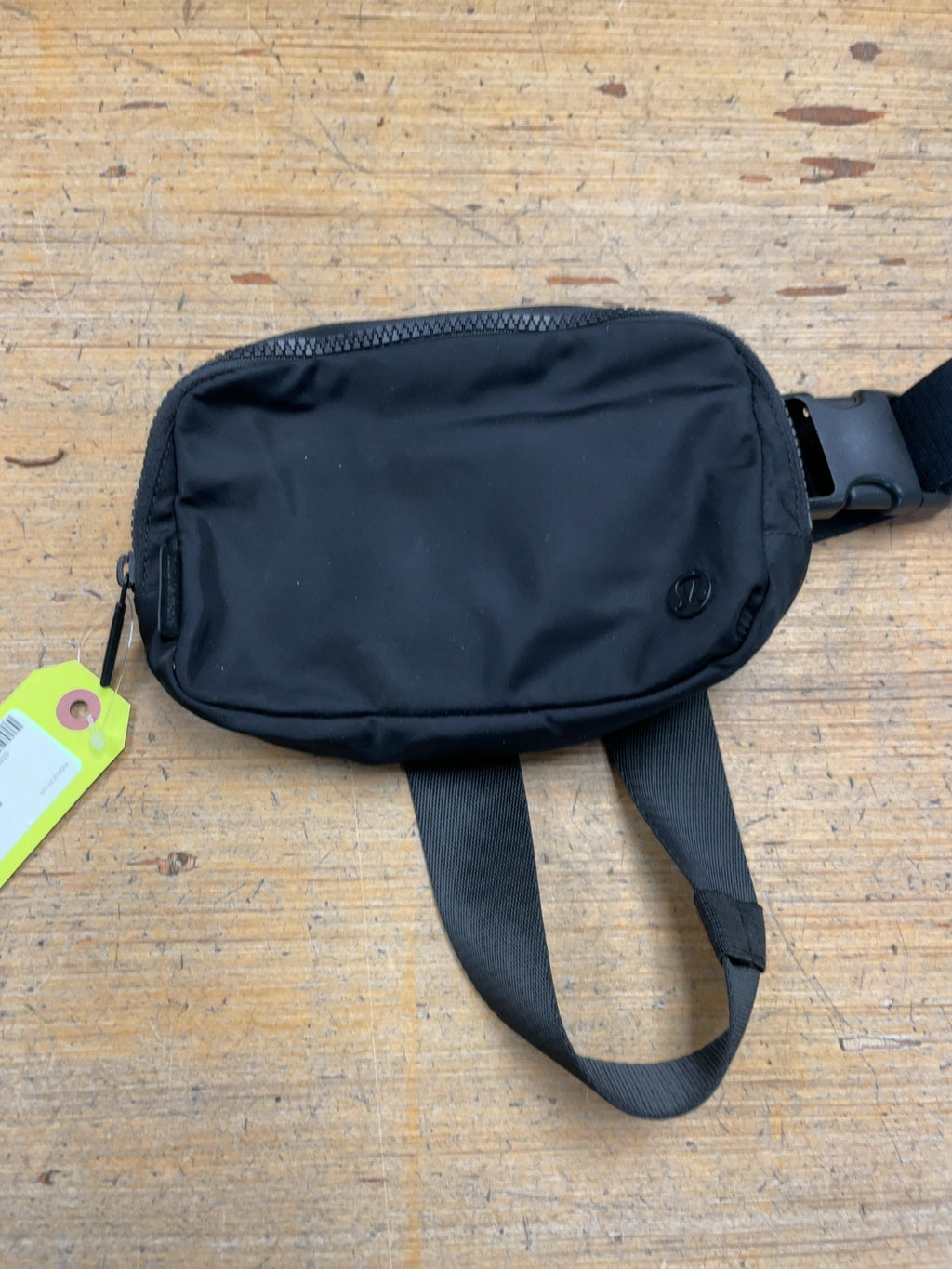 Lululemon Everywhere Belt Bag - Black