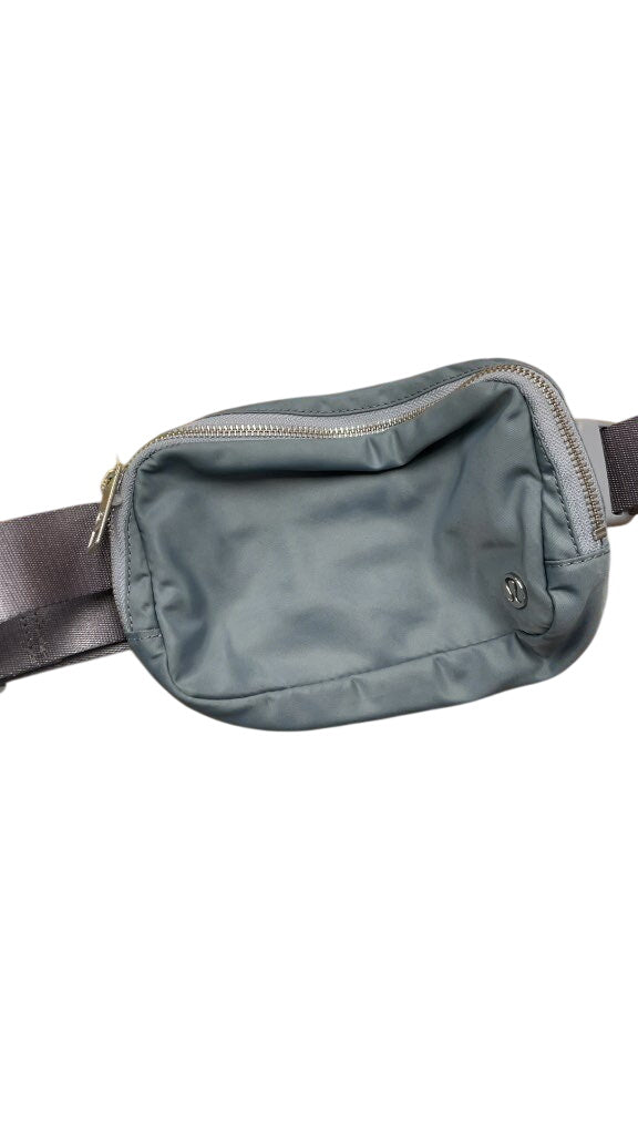 Lululemon Everywhere Belt Bag - Grey