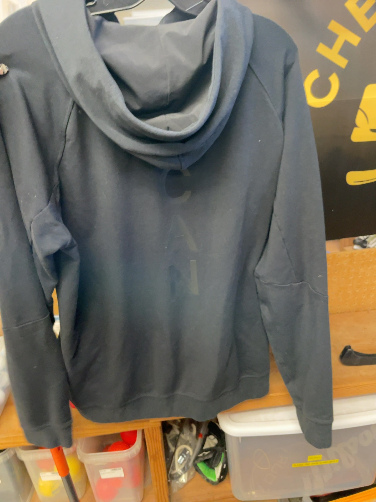 Lululemon Hoodie Canada Size XL Black