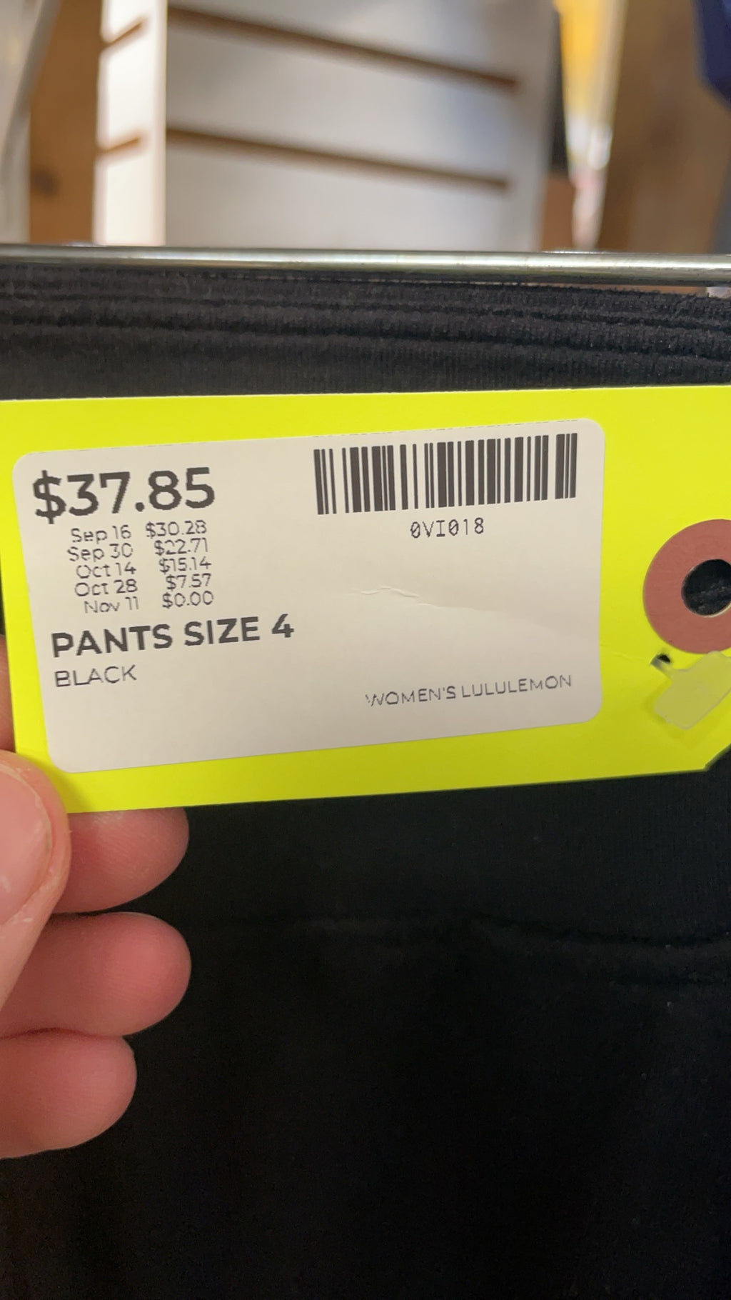 Lululemon Jogger Pants Size 4 Black
