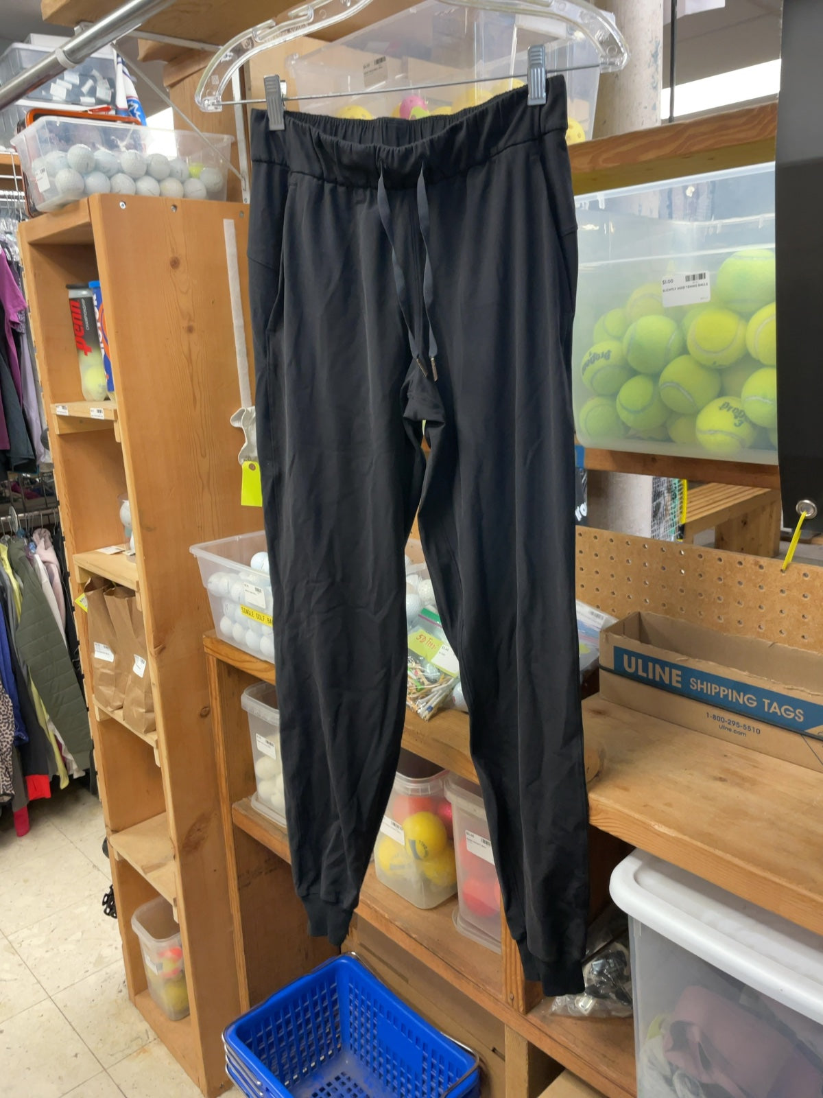 Lululemon Jogger Pants Size 4 Black