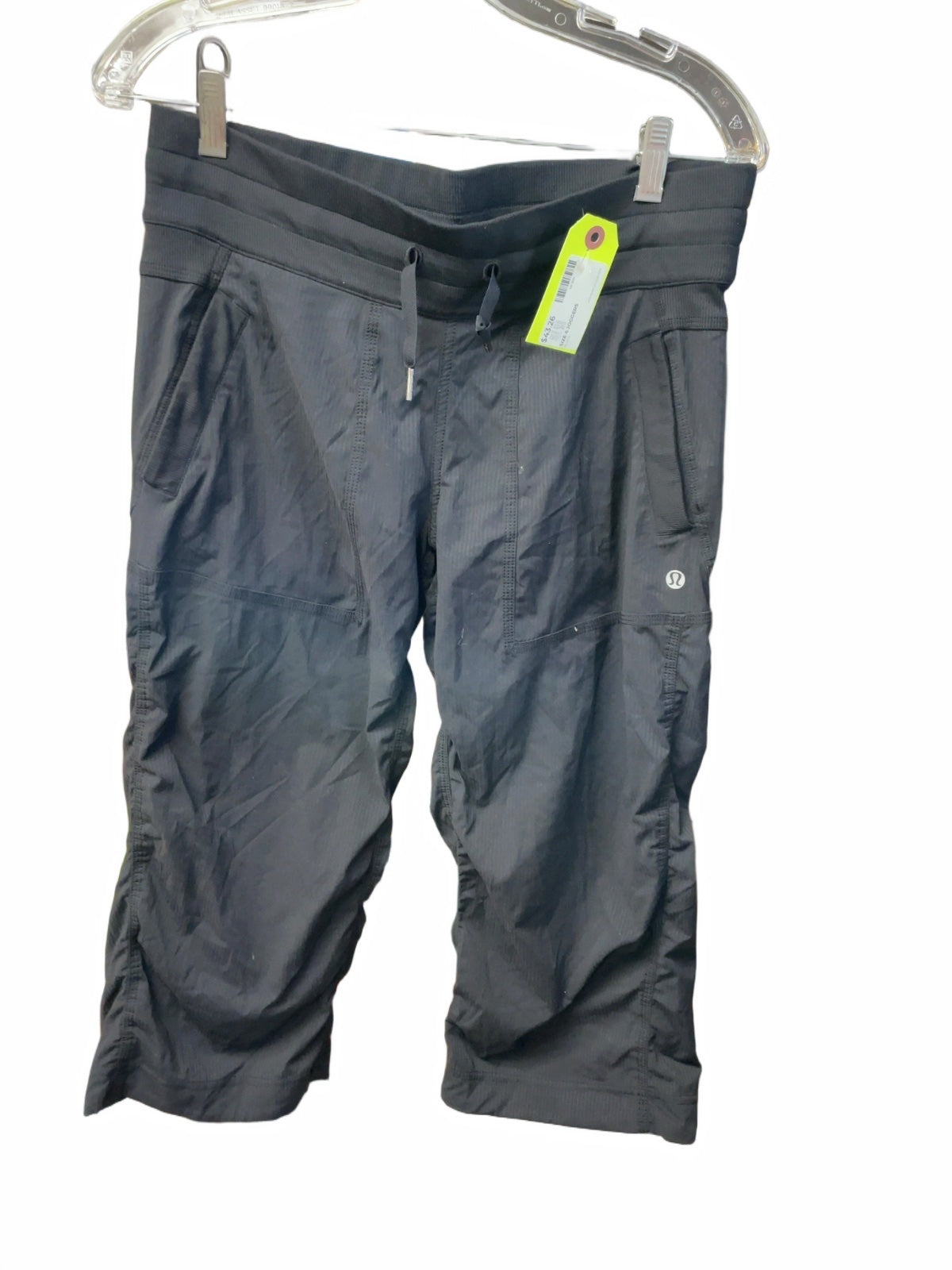 Lululemon Joggers Size 6 Black Cropped