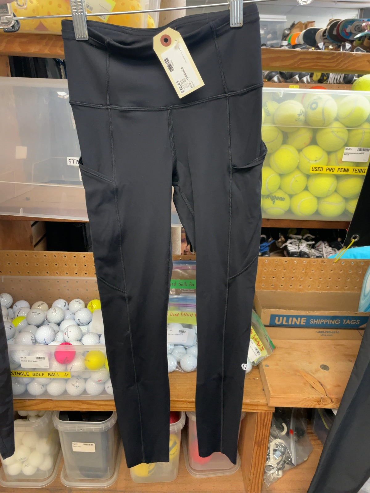 Lululemon Leggings Size 2 Black with Side Pockets