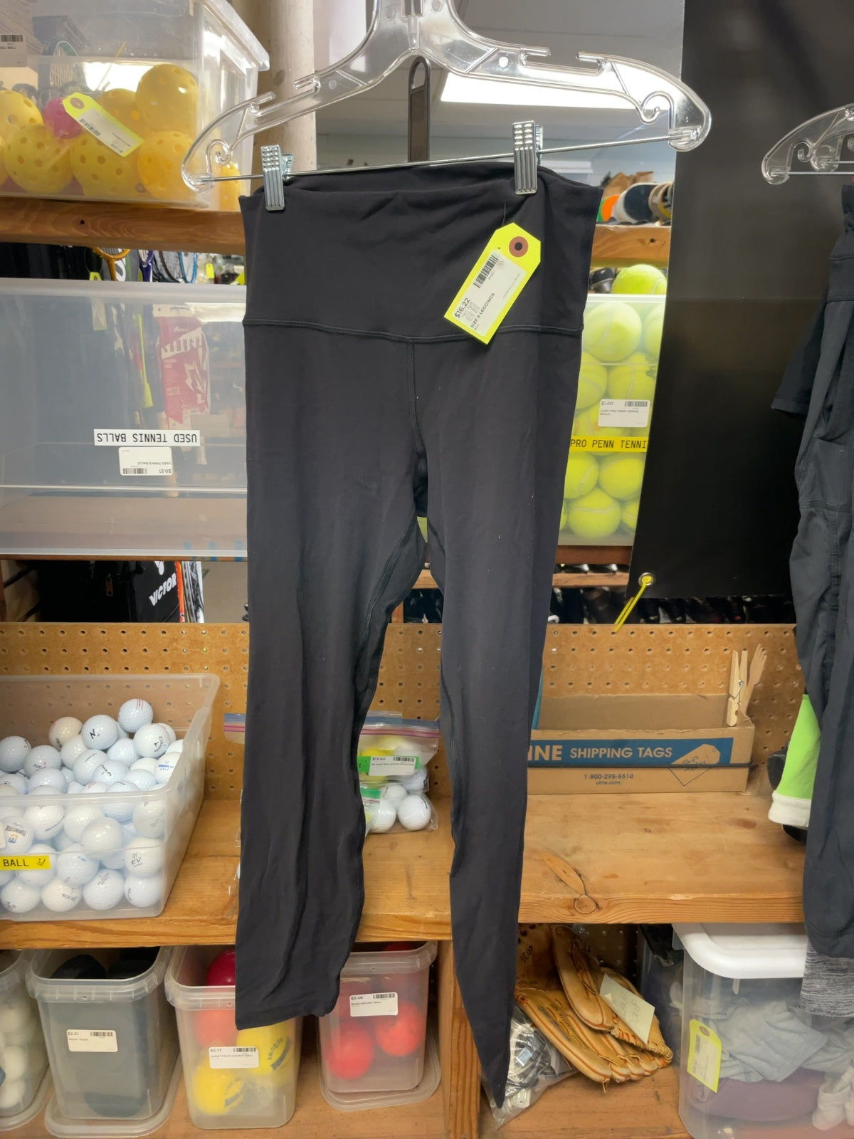 Lululemon Leggings Size 6 Black