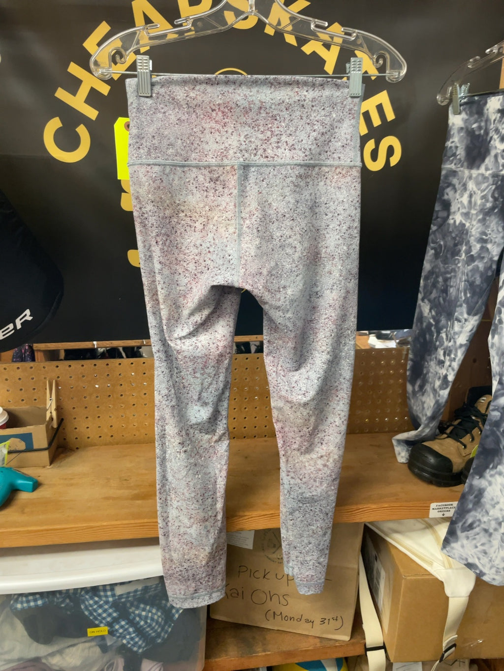 Lululemon Leggings Size 6 Multi-Color Speckled