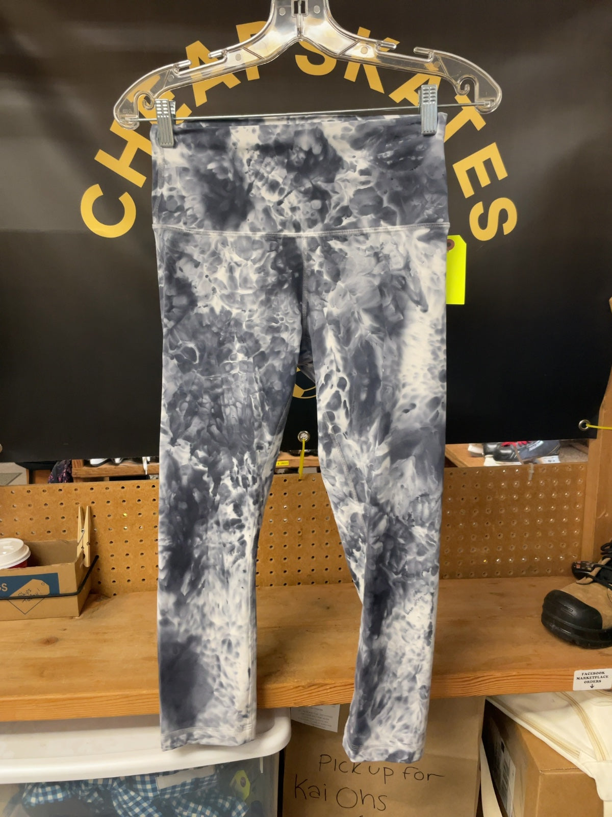Lululemon Leggings Size 6 Tie-Dye Grey
