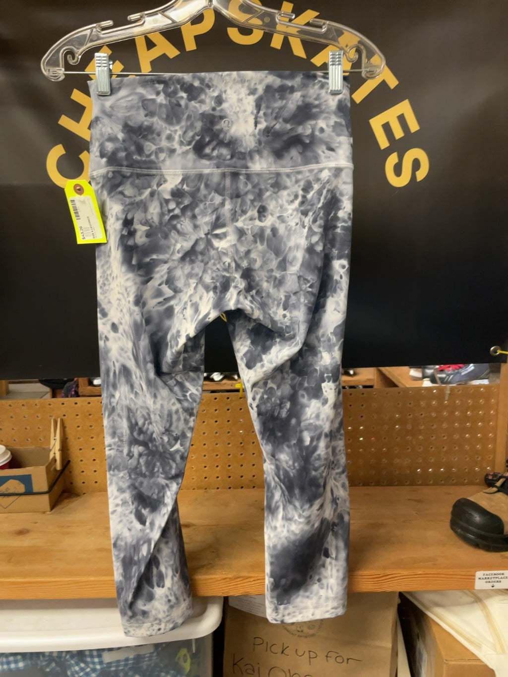 Lululemon Leggings Size 6 Tie-Dye Grey