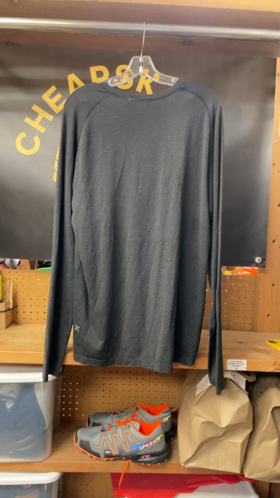 Lululemon Men's Long Sleeve Training Shirt