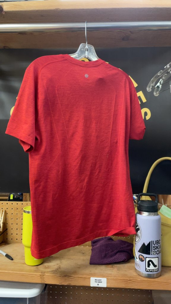 Lululemon Men's Metal Vent Tech Short Sleeve Shirt - Red