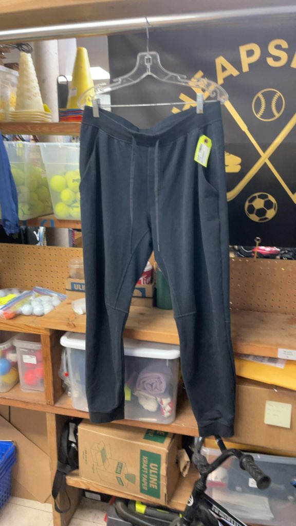 Lululemon Men's XL Black Sweatpants