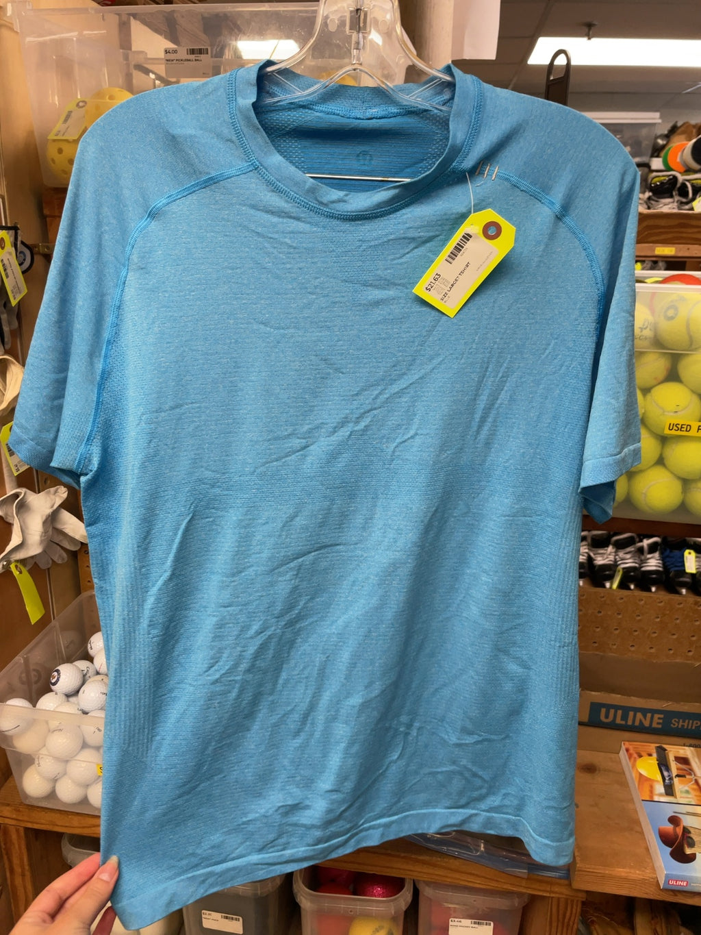 Lululemon Metal Vent Tech Size Large Blue T-Shirt