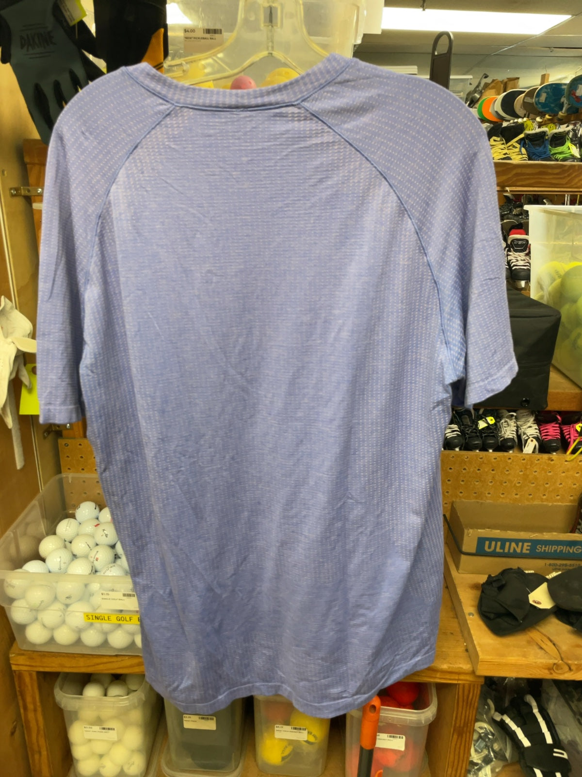 Lululemon Metal Vent Tech Size XL Short Sleeve Shirt Blue Purple