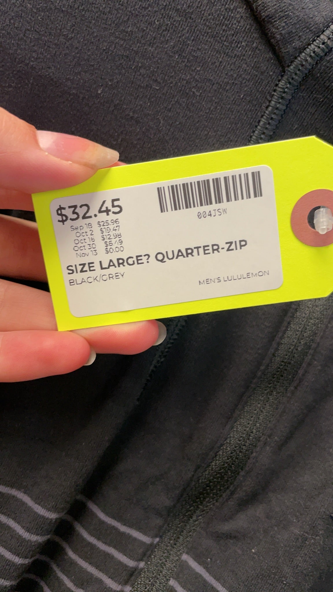 Lululemon Quarter-Zip Size Large Black/Grey Pullover