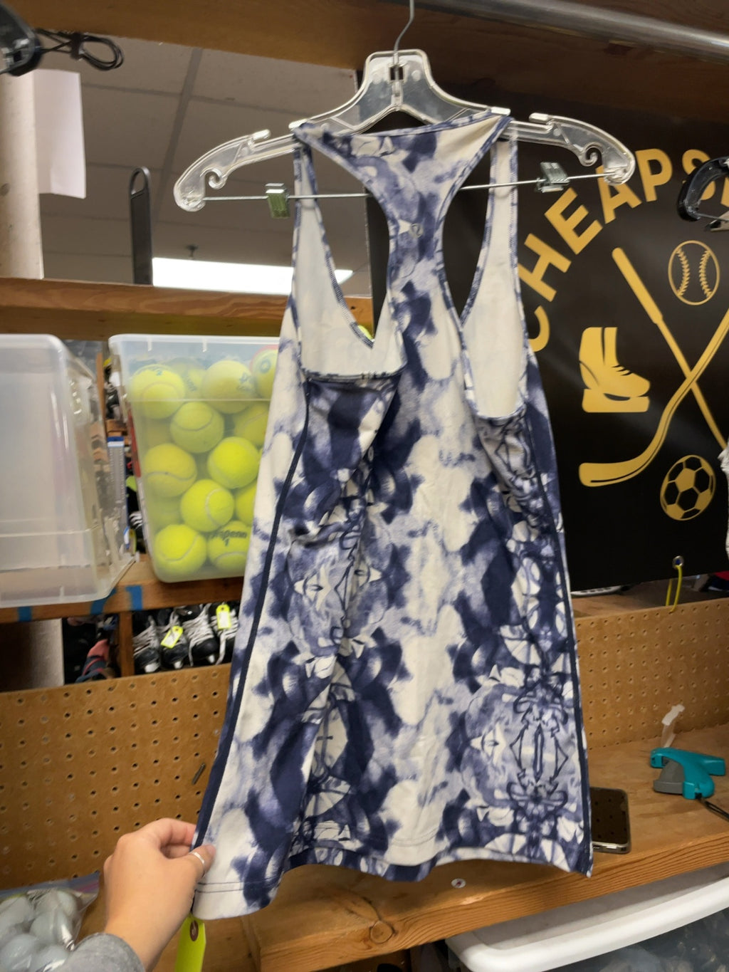 Lululemon Racerback Tank Top Size 6 Blue Tie Dye