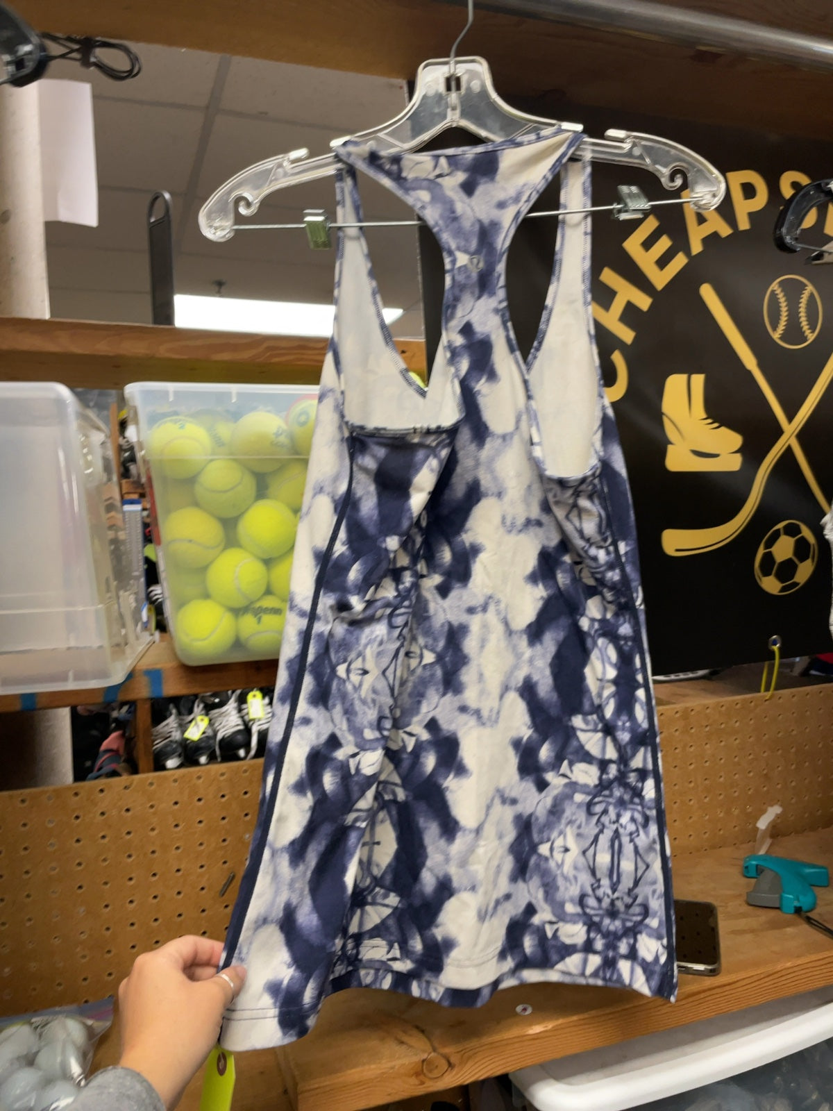 Lululemon Racerback Tank Top Size 6 Blue Tie Dye