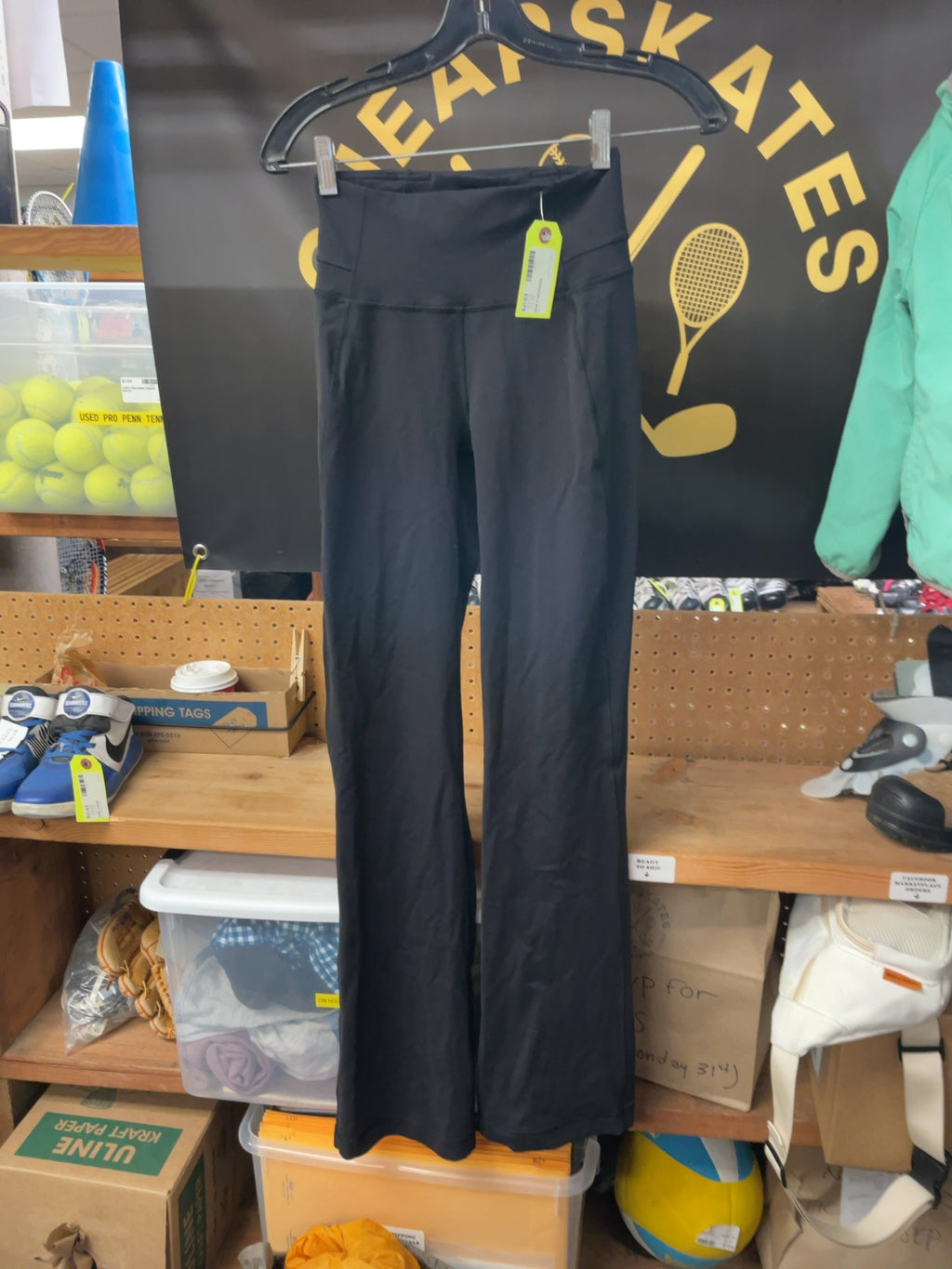 Lululemon Size 4 Black Flare Leggings
