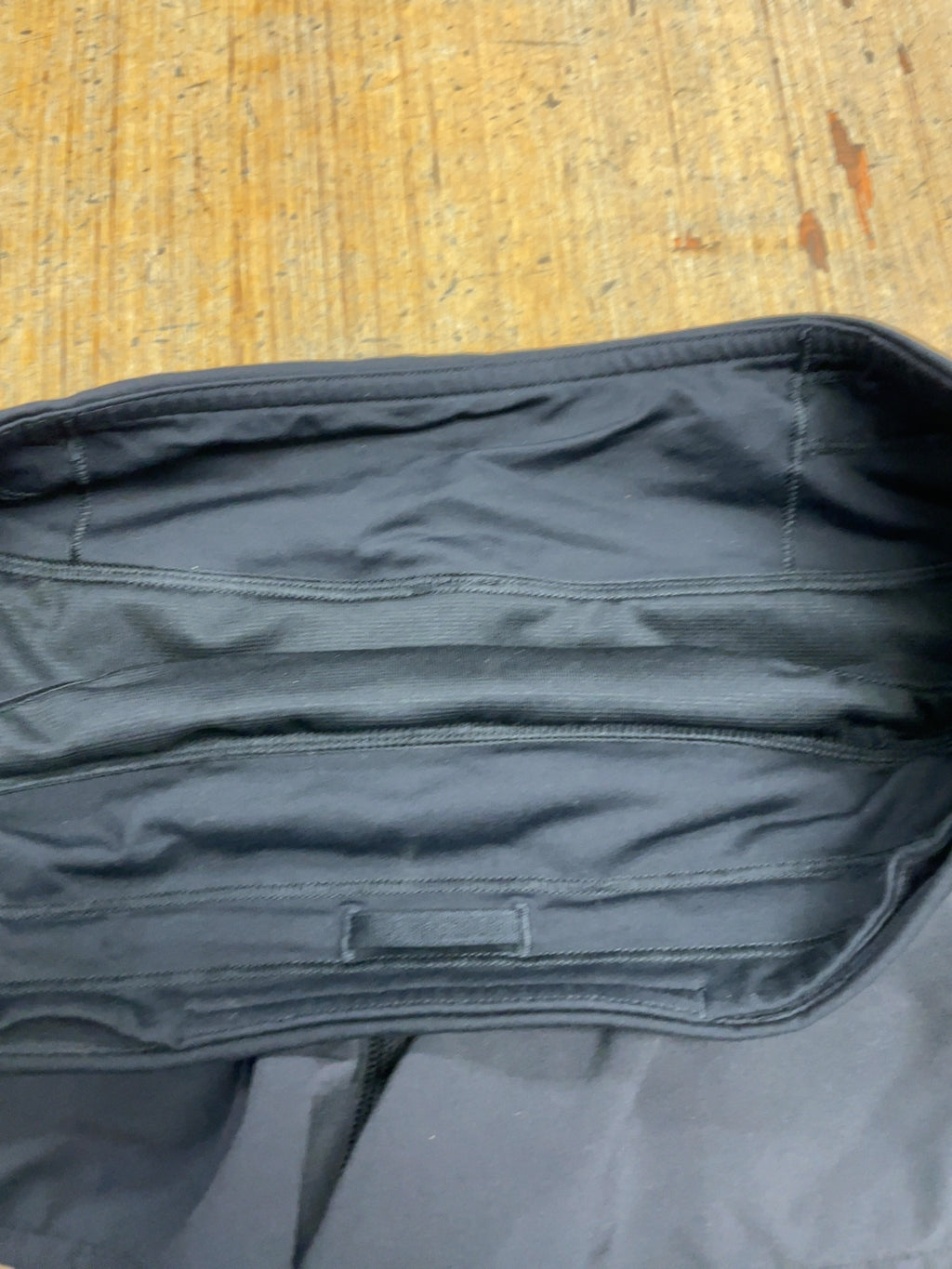 Lululemon Speed Up Short Size 4 Black