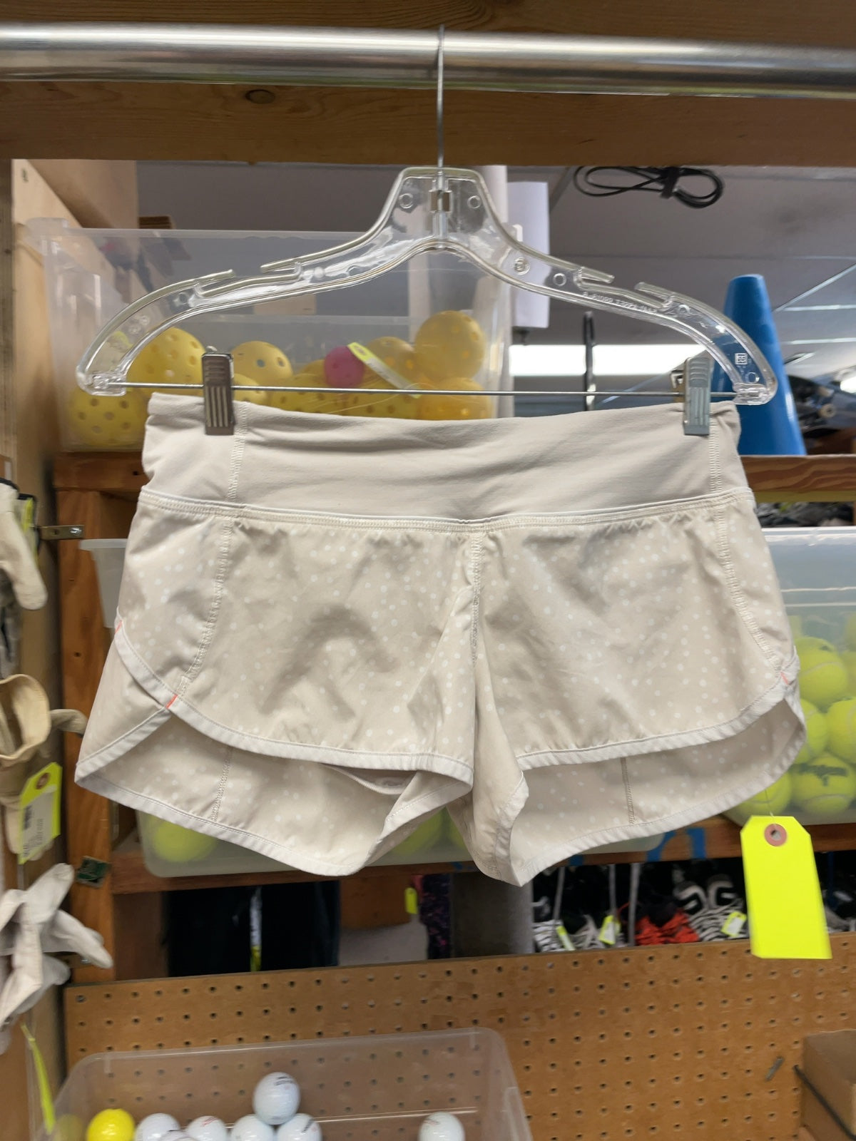 Lululemon Speed Up Short Size 4 White Polka Dot