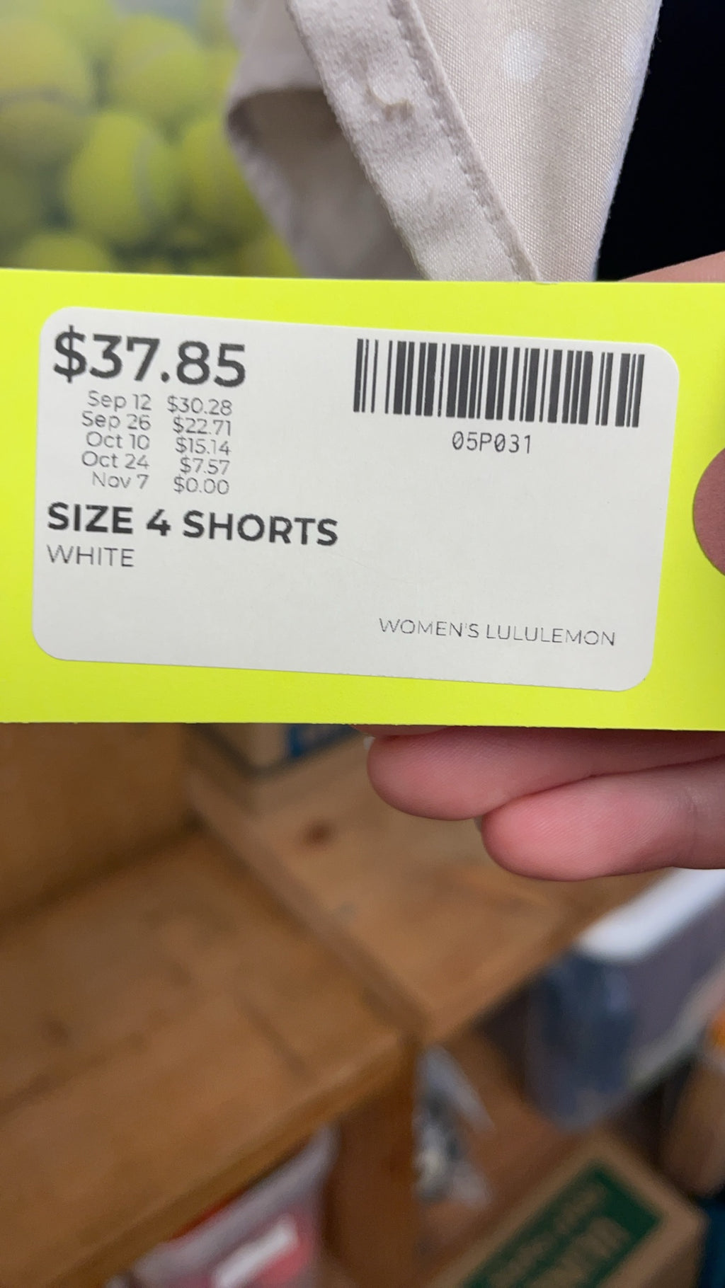 Lululemon Speed Up Short Size 4 White Polka Dot