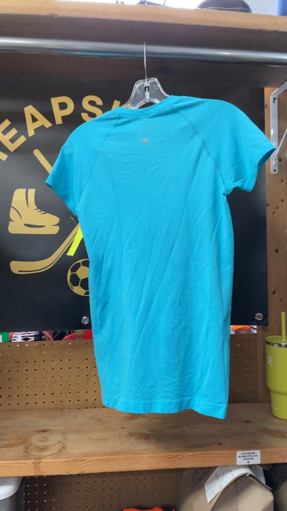 Lululemon Swiftly Tech Short Sleeve Shirt - Blue - Size 6