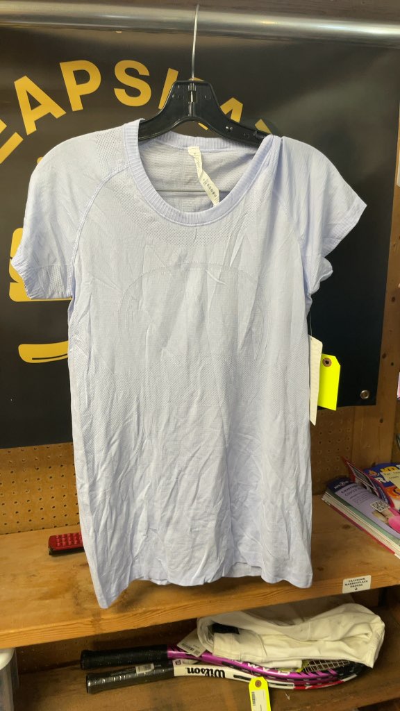 Lululemon Swiftly Tech SS Crew Size 10 Light Purple