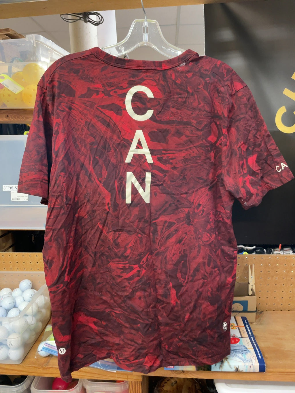Lululemon Team Canada T-Shirt Size Large Red Marble
