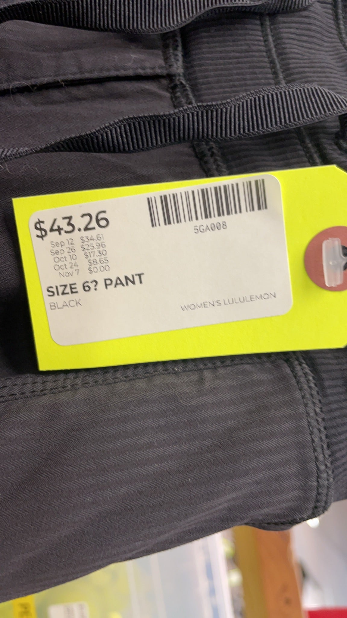 Lululemon Women's Athletic Pants Size 6 Black