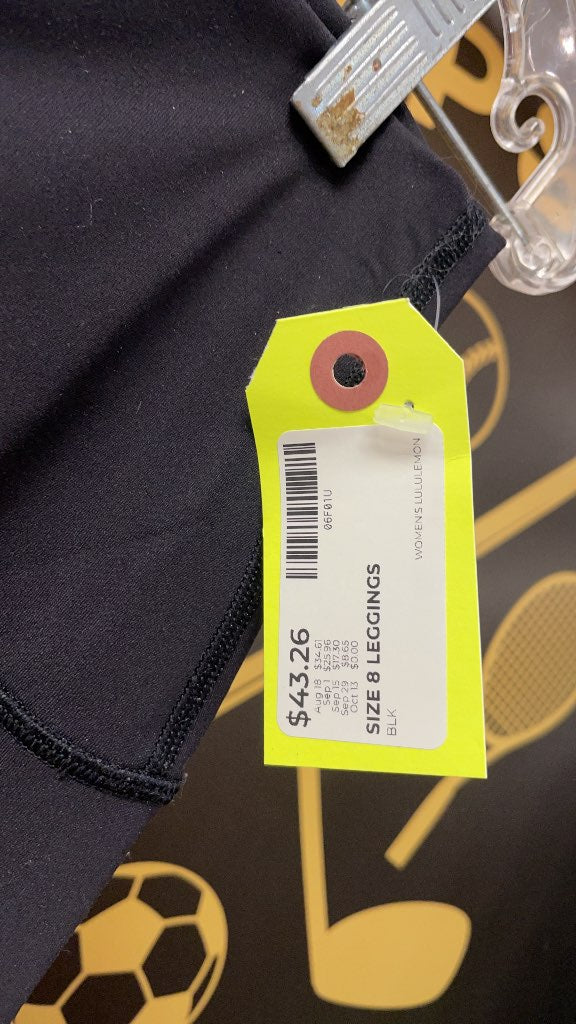 Lululemon Women's Black Leggings - Size 8