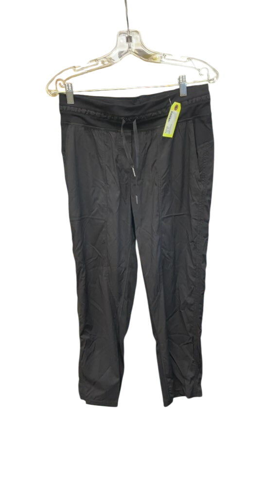 Lululemon Women's Black Pants Size 8