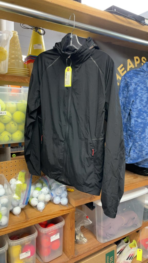 Lululemon Women's Black Windbreaker - Size 6