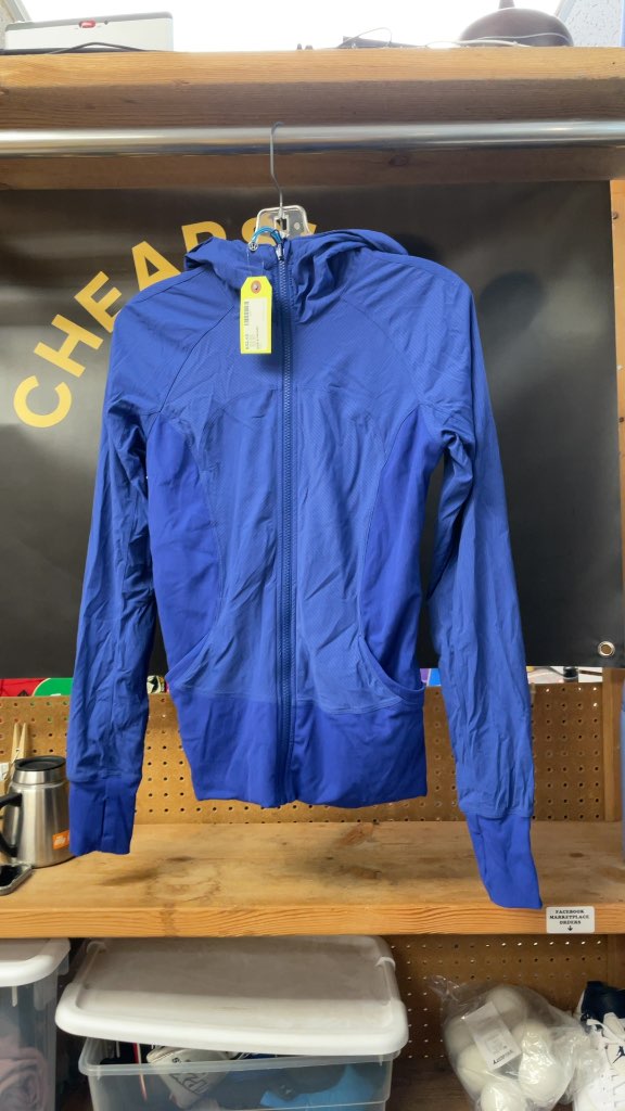 Lululemon Women's Blue Hooded Jacket - Size 8