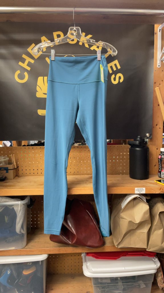 Lululemon Women's Blue Leggings