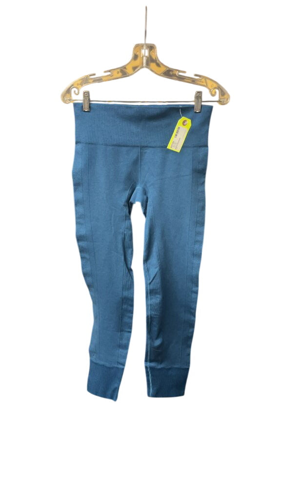 Lululemon Women's Blue Leggings - Size 8