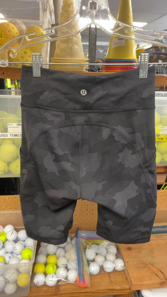Lululemon Women's Fast and Free High-Rise Shorts - Grey Camo - Size 4