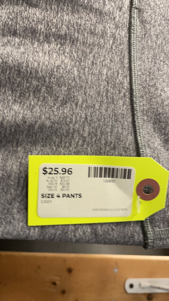 Lululemon Women's Grey Crop Pants - Size 4