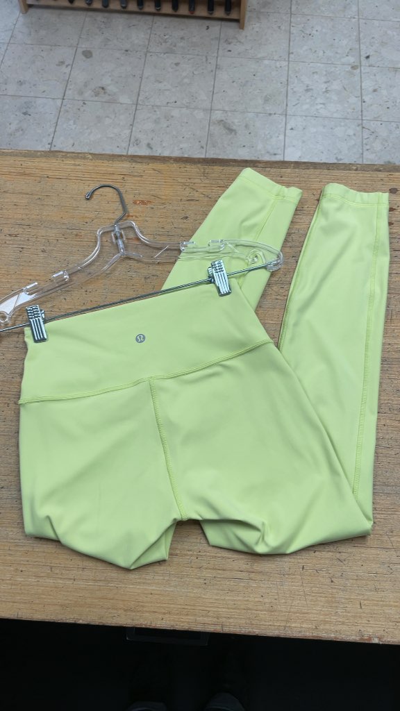 Lululemon Women's Lime Green Leggings Size 4