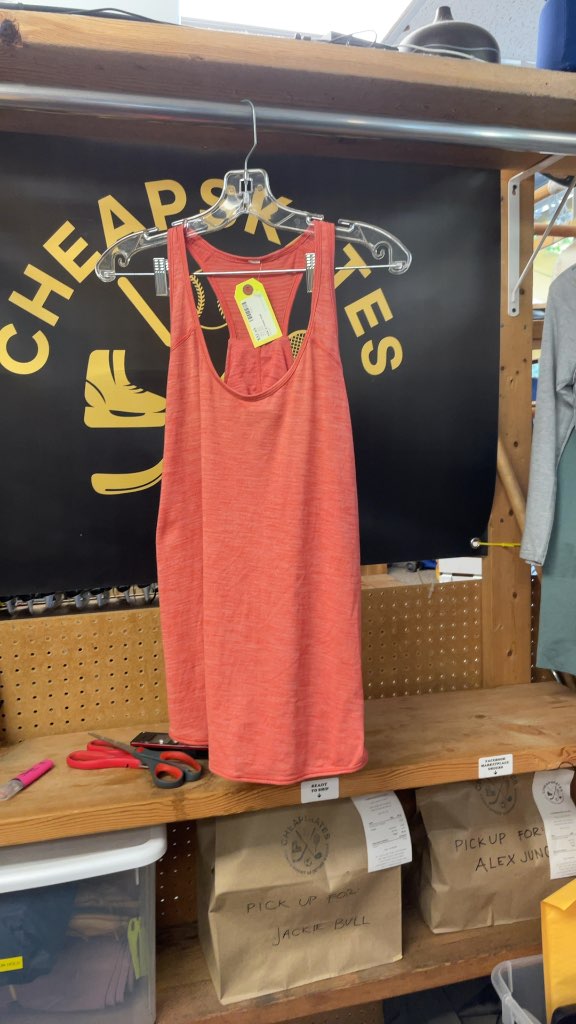 Lululemon Women's Orange Pleated Back Tank Top - Size 12