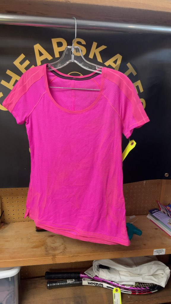 Lululemon Women's Pink Athletic T-Shirt size 6?