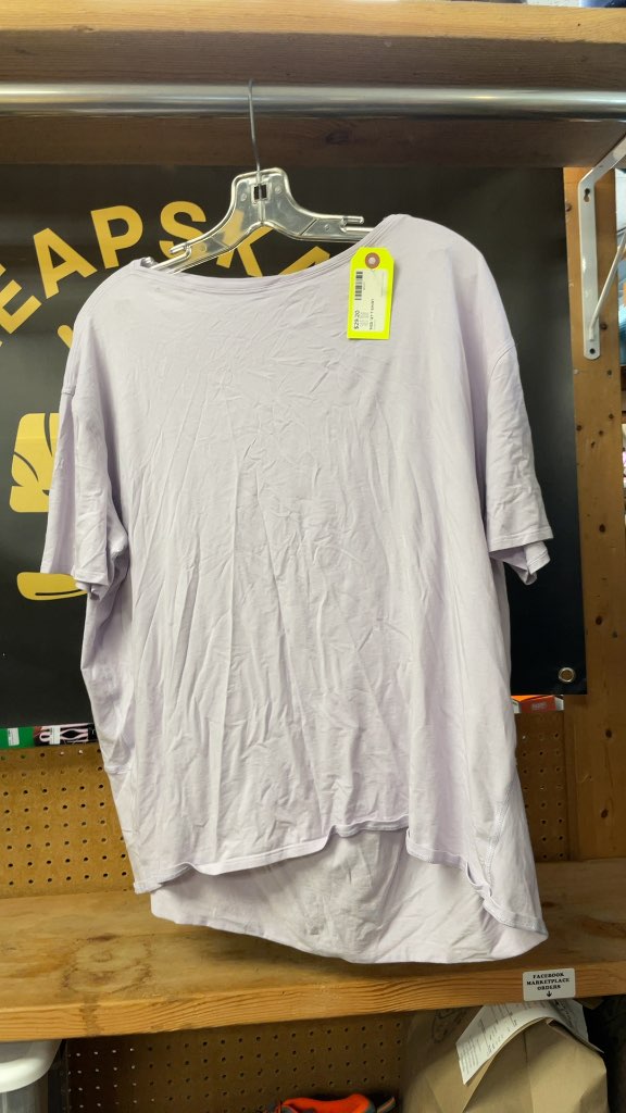 Lululemon Women's Purple T-Shirt Size 12
