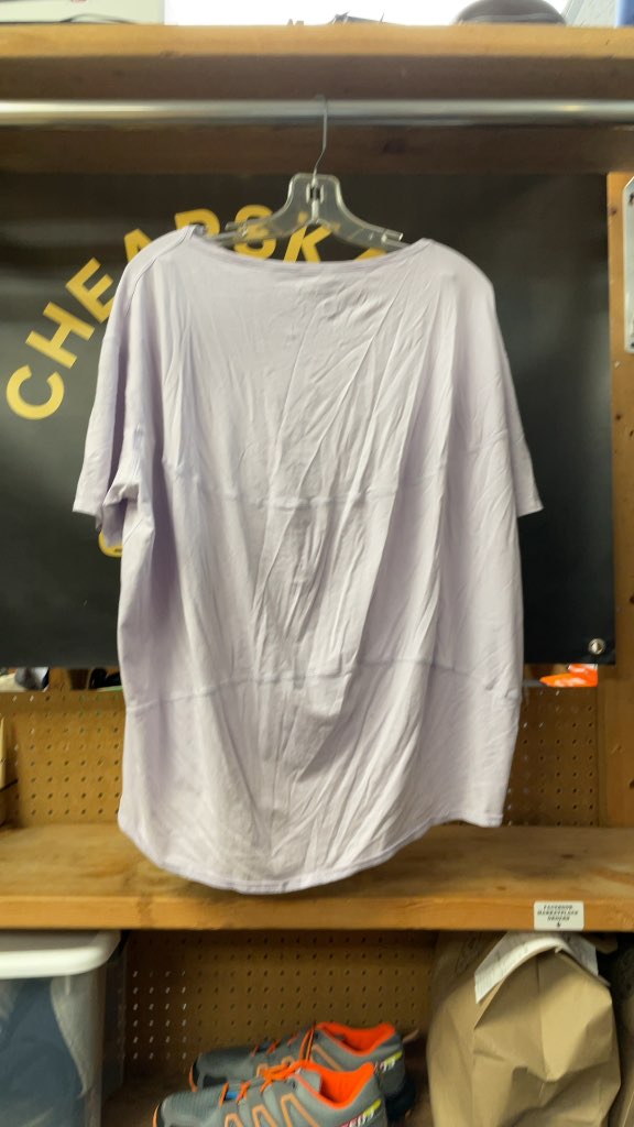 Lululemon Women's Purple T-Shirt Size 12