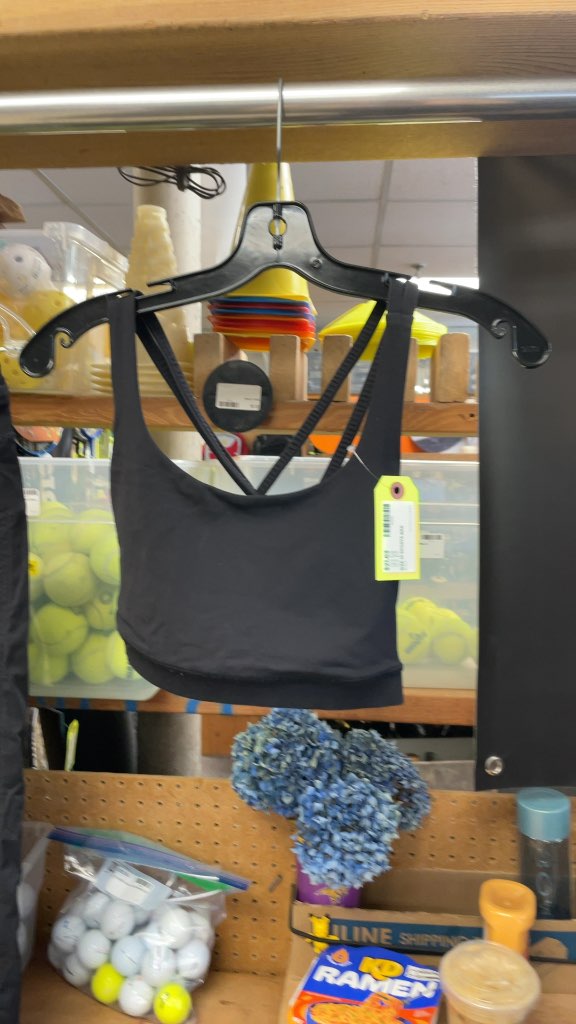 Lululemon Women's Size 10 Sports Bra - Black