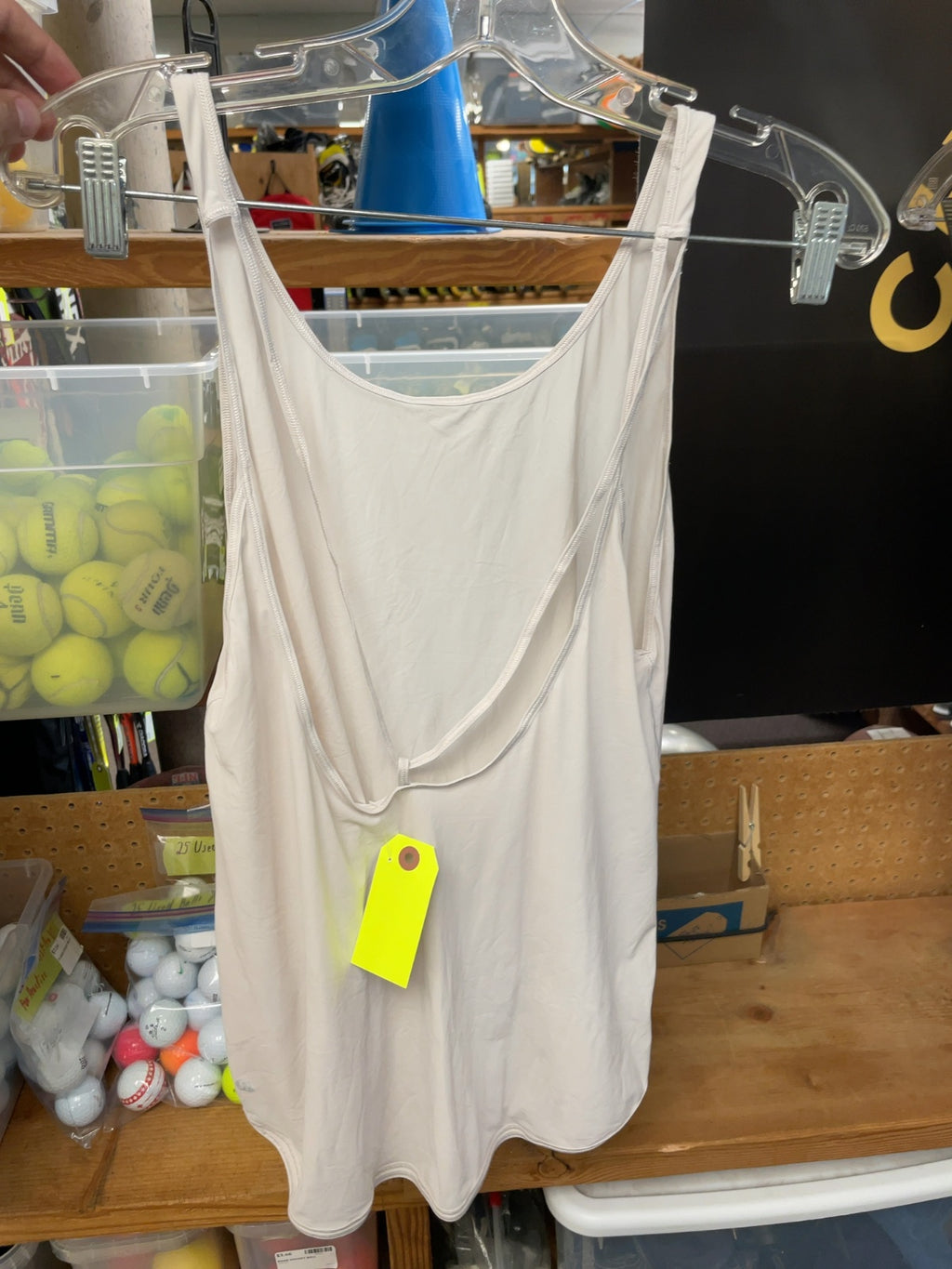 Lululemon Women's Size 8 Beige Tank Top