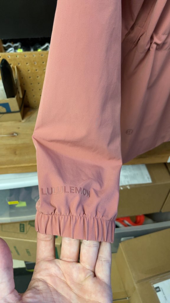 Lululemon Women's Size 8 Pink Hooded Jacket