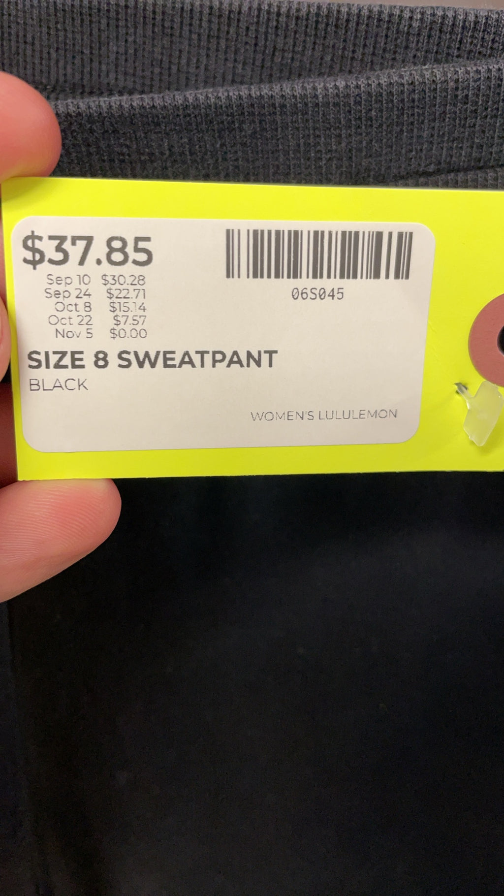 Lululemon Women's Sweatpants - Black - Size 8